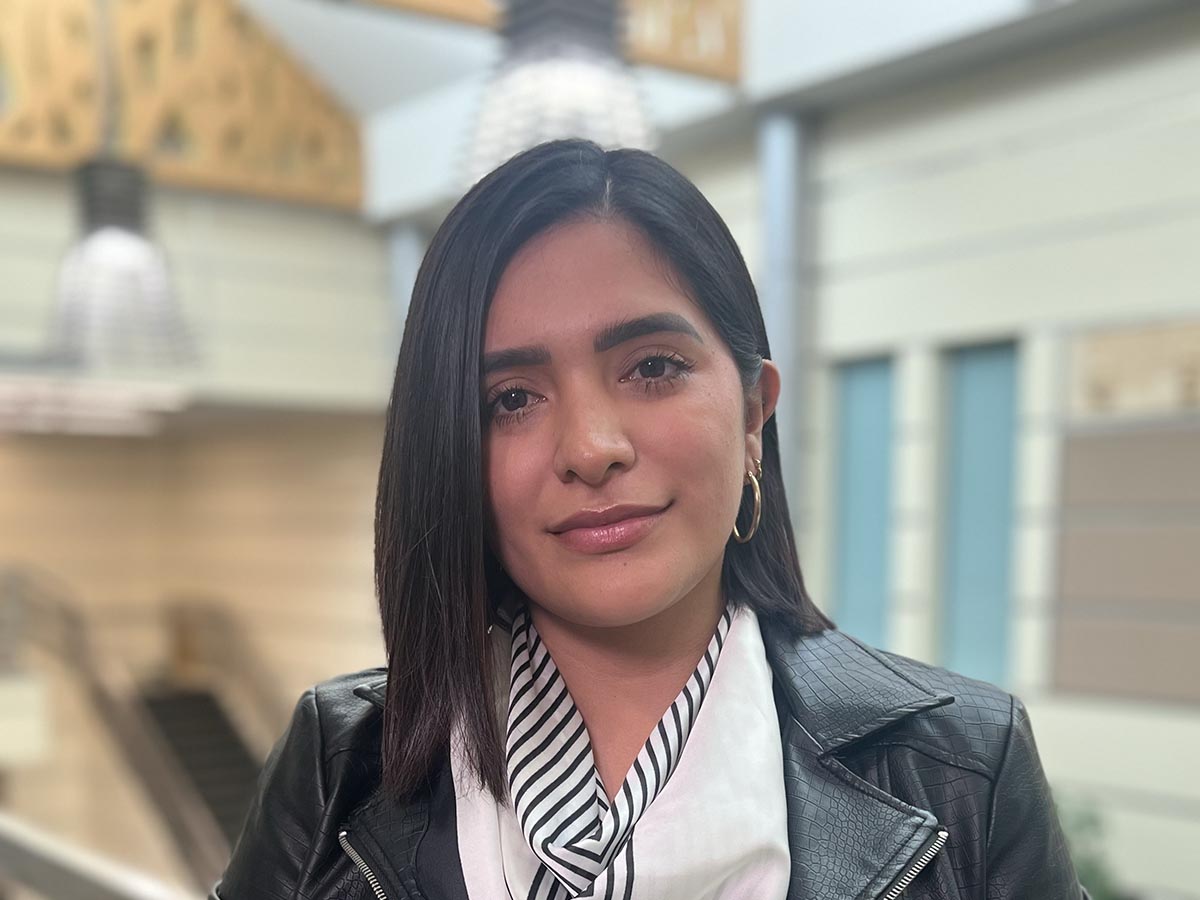 Emma Cruzado